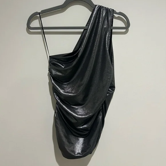 H&M One Shoulder Top - Picture 1 of 4